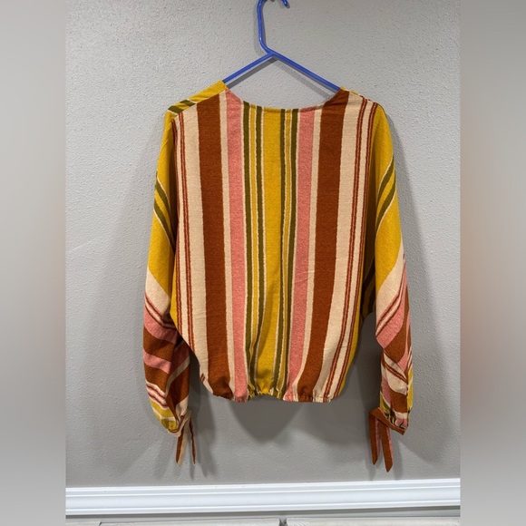 NWT Willow + Root Top - Picture 6 of 6